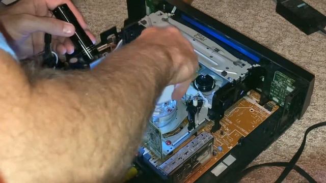 ? VHS Tapes Have **SOUND ONLY BUT NO VIDEO** on Playback?➔ How to DIY Fix & Clean Your VCR Heads смотреть онлайн