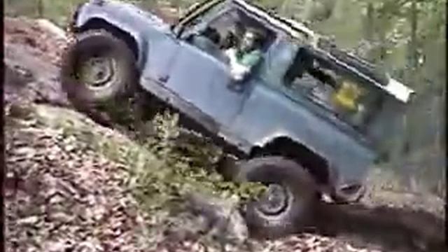 Hummer vs. D90 смотреть онлайн