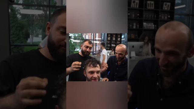 Стрижка от Омара | Омар в Большом городе #shorts смотреть онлайн