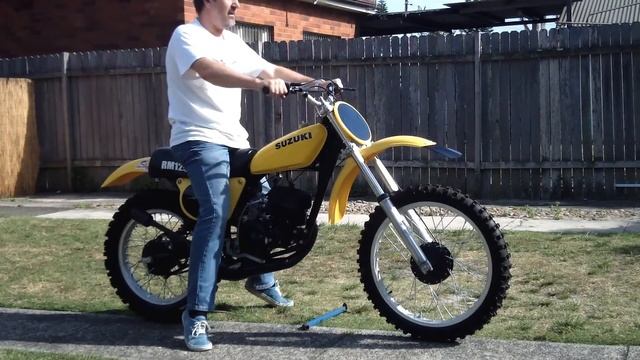 PROFILE MOTOR TRAIL SUZUKI RM смотреть онлайн
