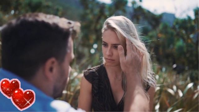 Ты оглянись, а вдруг он где - то рядом.