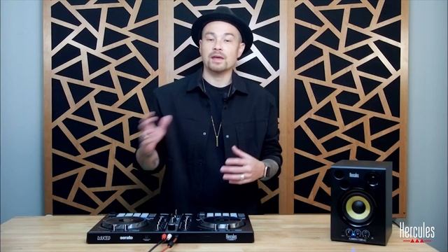 DJControl Inpulse 300 MK2 - Setting Up смотреть онлайн