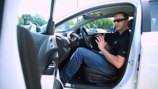 2013 Chevrolet Sonic RS Interior смотреть онлайн