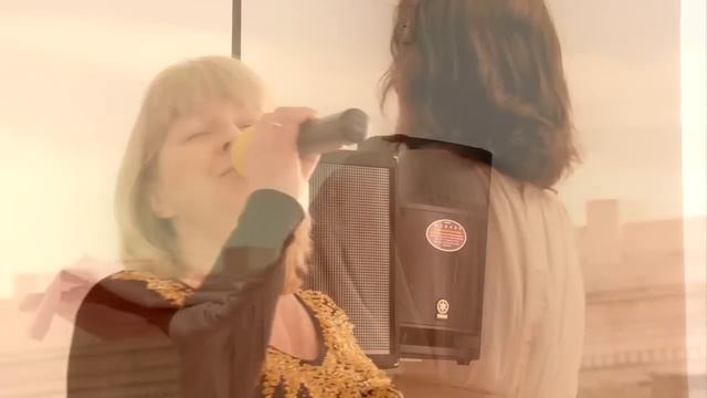 " Великую Любовь"(слова и музыка Рода Тихомирова) исполняет Светлана Бондарь. смотреть онлайн