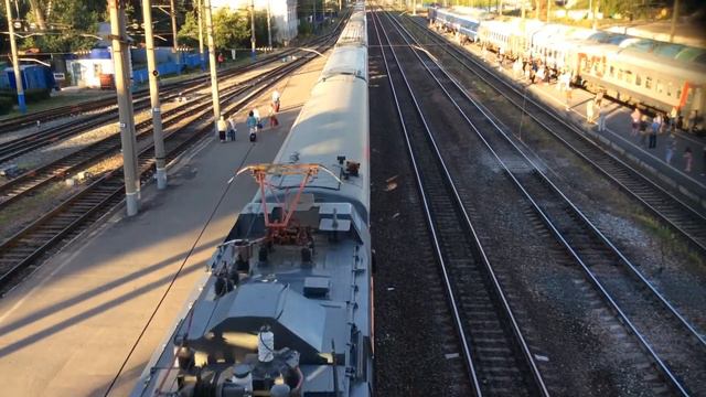 Электровоз ЭП1М-772 смотреть онлайн