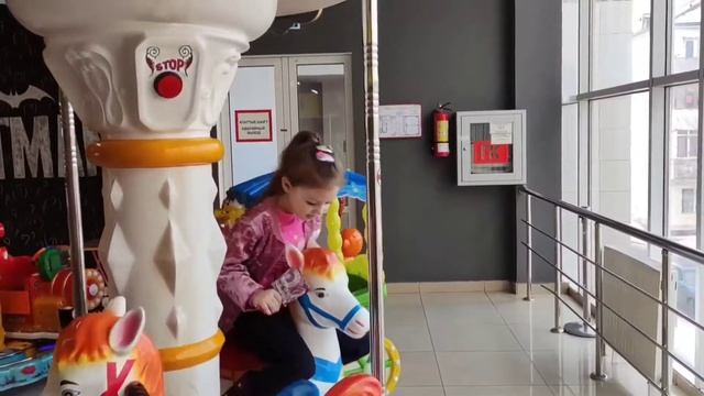 Влог? Мое утро ❤️ Идём гулять в Арсенал ? смотреть онлайн