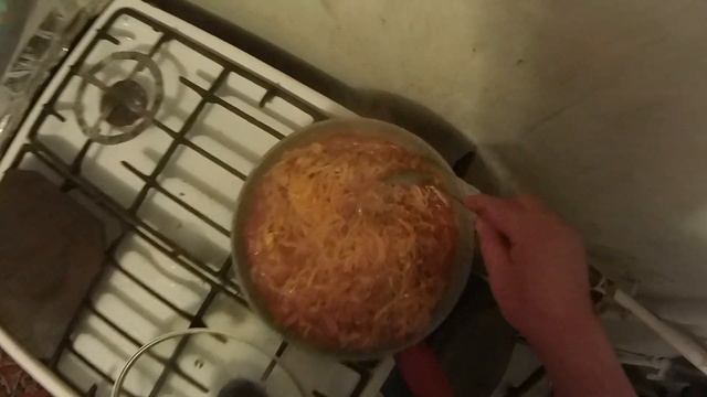 Квашенная капуста тушёная в пиве с картошкой и колбасой!!! смотреть онлайн