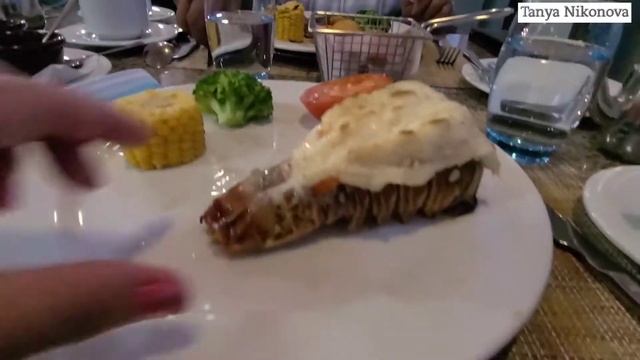 Сходили в ресторан СТЭЙК ХАУС ( Stake House ). Все было вкусно, но не наелись. смотреть онлайн