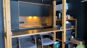 ⚡️ КРОВАТЬ под КУХНЕЙ в студии 26м2 и ЭТО очень ПОМОГЛО ВЫЖАТЬ Максимум. Рум Тур. Дизайн Интерьера