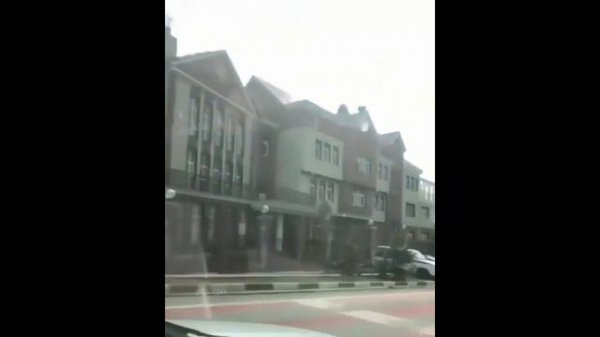 Мерседес публично унижает бмв