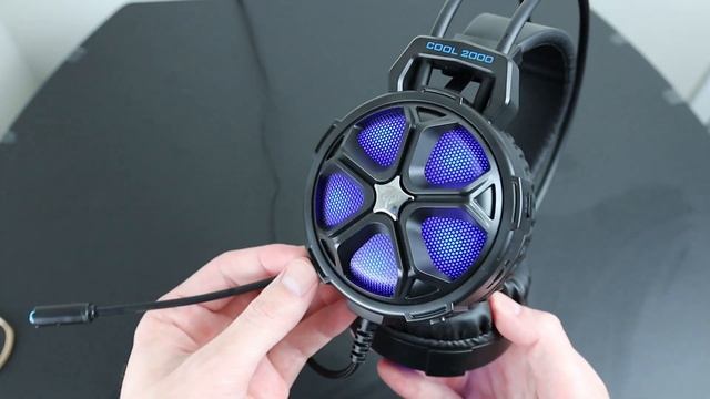 How Good Can a $20 Gaming Headset Really Be? - EasySMX Cool 2000 Review смотреть онлайн