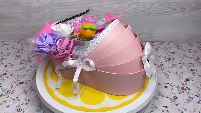 Подарочный набор одежды для новорождённой смотреть онлайн