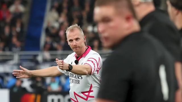 Time to sack off TMO? Sir Steve Hansen reacts to the Rugby World Cup Final ? | The Breakdown смотреть онлайн