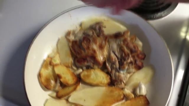 БЫСТРЫЙ ОБЕД - УКОЛОТАЯ КУРИЦА С КАРТОШКОЙ Russian food FloridaYalta 25.03.2016 смотреть онлайн