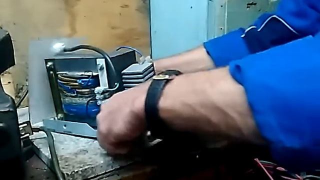 Малогаборитный сварочный аппарат сварочный аппарат (Часть 1) смотреть онлайн