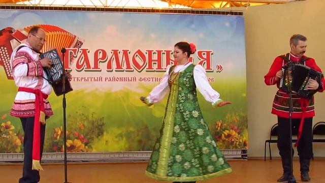 Ой сад во дворе смотреть онлайн