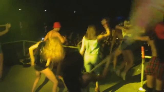 ГЛАВНЫЙ РЕКОРД ФМ ОПЕН ЭЙР 2015 | БАЗА РАЗДОЛЬЕ ТРОИЦА | 26 ИЮНЯ смотреть онлайн