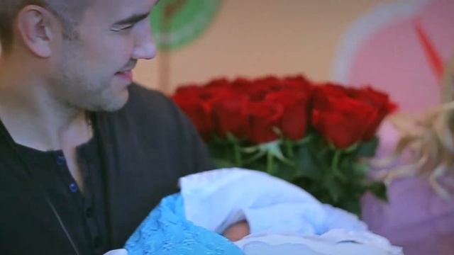 Трогательная и красивая встреча в роддоме Новосибирска 2019 смотреть онлайн
