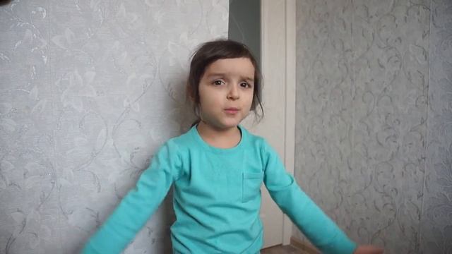 Стихи для папы. Читает Лена Пермякова, 4 года. смотреть онлайн