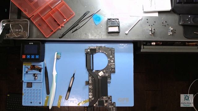 A1989 MacBook Pro No Power