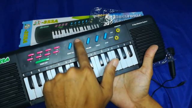 อิเล็กโทรนิกส์คีย์บอร์ด จาก chilindo : เสียงเพราะเหลือเกิ๊นนน смотреть онлайн