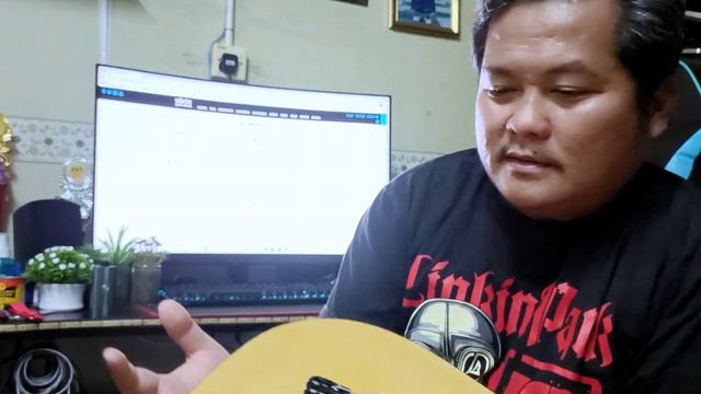 Unboxing Schecter C-7 Multiscale SLS Elite смотреть онлайн