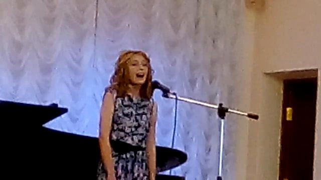 Выпускной Музыкальная школа номер один соло Ольги Выжлецовой молодец! смотреть онлайн