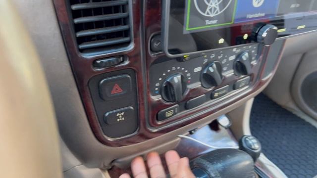 BOSS AUDIO BCPA9 HEAD UNIT & TOYOTA LAND CRUISER 100 SERIES WHY I LOVE IT ! PLUS 400k MILES THOUGHT смотреть онлайн