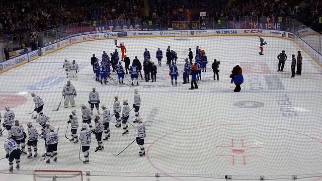 СКА ЧЕМПИОН и ОБЛАДАТЕЛЬ КУБКА ГАГАРИНА 2017 года!!! Урааааааа! Я уже тогда верил что мы победим смотреть онлайн