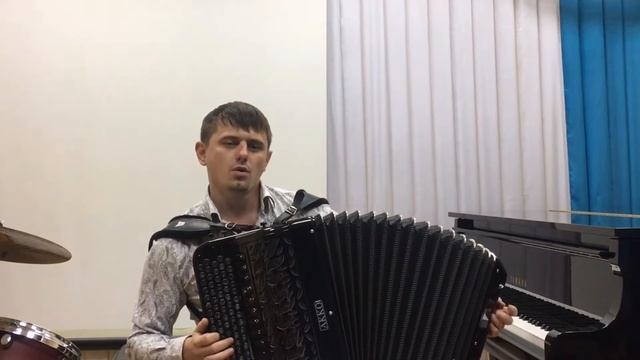 «Когда со мной ты рядом» Лирическая песня под баянчик. Слова и музыка Иван Адыбаев. смотреть онлайн