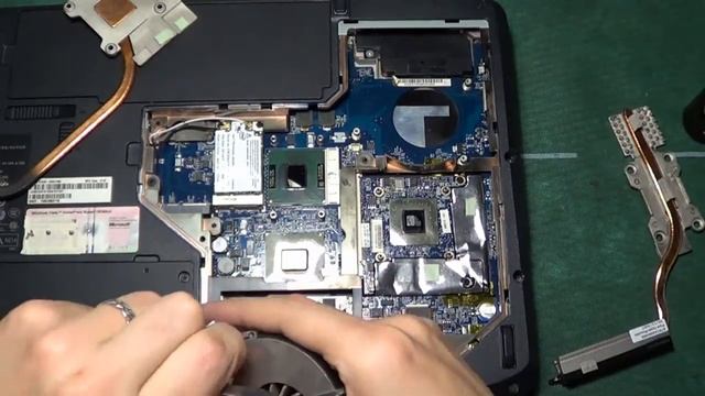 Acer Aspire 5720G чистка системы охлаждения смотреть онлайн