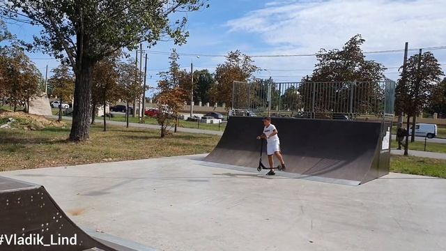 Покупка трюкового самоката. смотреть онлайн