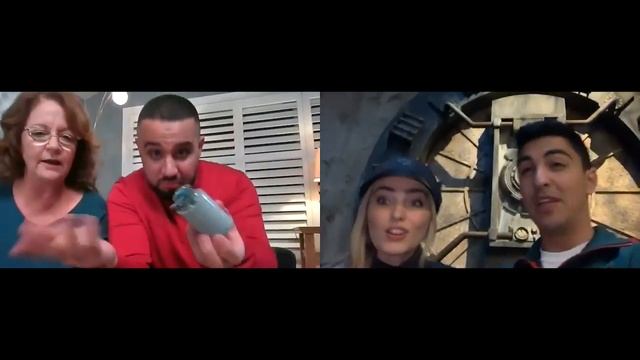 Family Game – Brick by Brick | Holiday Magic Quest | Disney Channel смотреть онлайн