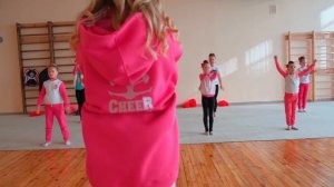 Взяли в крутую команду! Золотая медаль! Соревнования по черлидингу!