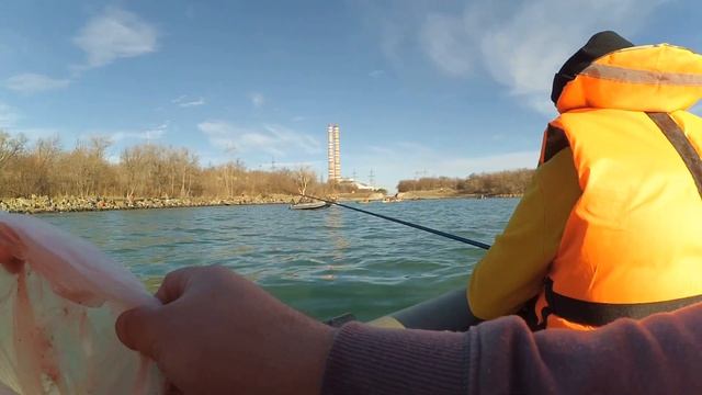 Рыбалка на Новотроицком Водохранилище "Горячка" 7 января 2024г. смотреть онлайн