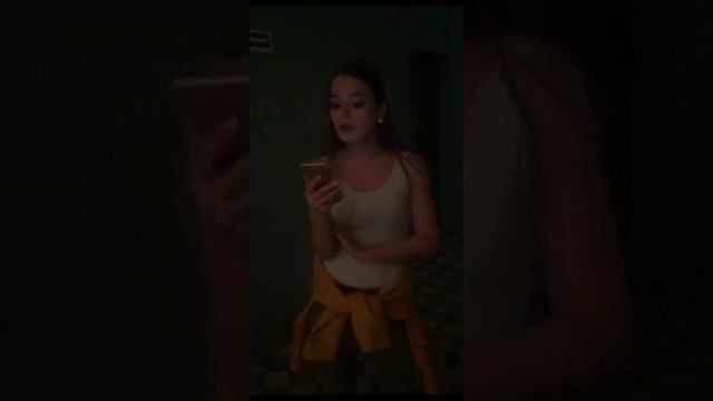 Саша Спилберг поет без музыки смотреть онлайн