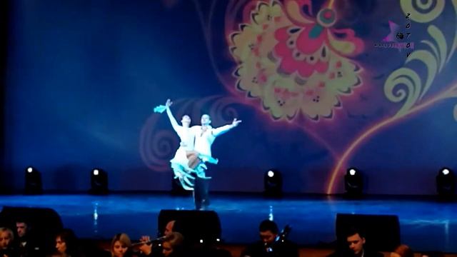 Bird of Happiness / Птица Счастья Roman & Anna Zotov's (Виталий Осипов исп.) #ДеньУрожая2018 #show смотреть онлайн