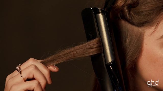 How To Create Beachy Waves | ghd oracle Hair How-To смотреть онлайн