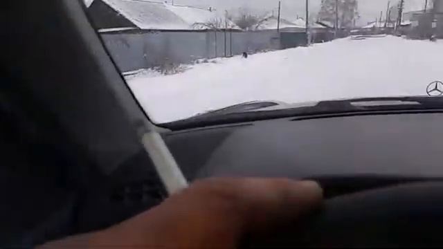 Семей асфальт зимой на снег . Куда смотрит Правительство. смотреть онлайн