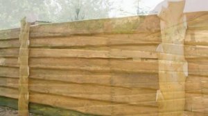 Забор из необрезной доски