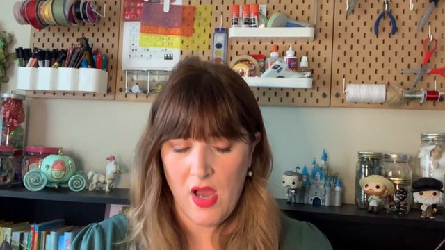 December Favorites смотреть онлайн