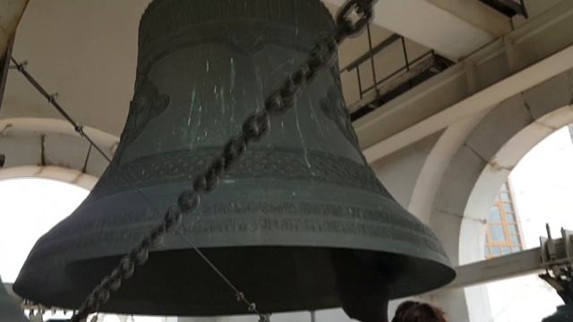 Колокольный звон в Храме Христа Спасителя. Bellringing in Christ the Saviour Cathedral, Moscow смотреть онлайн