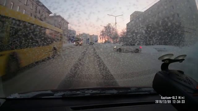 Безумец на встречке в Североморске смотреть онлайн
