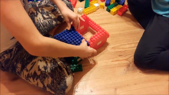 Делаем трактор из конструктора