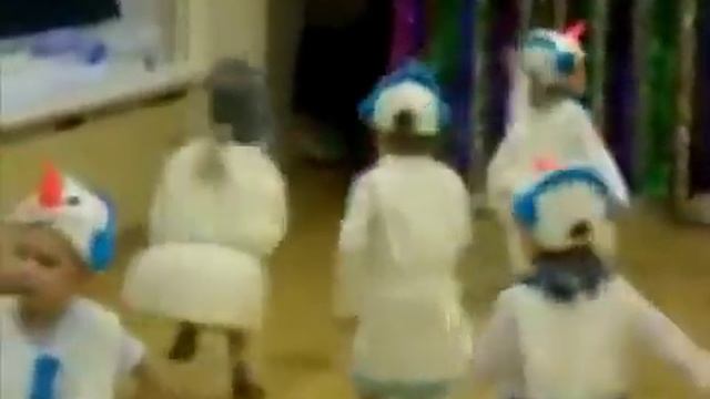 snowman dance. Снеговик танцует смотреть онлайн