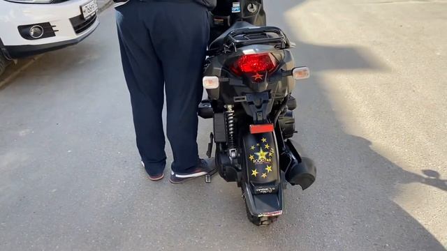 Yamaha BWS 50 FI grey смотреть онлайн