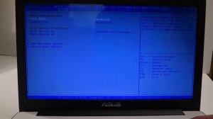 ASUS X553 X553M R517S R517N Enter BIOS USB Boot Device