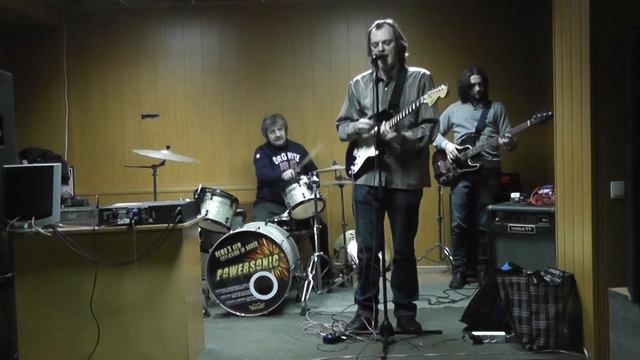 Еще одна осень (TrashRoom/Трешрум 04.02.2017) смотреть онлайн