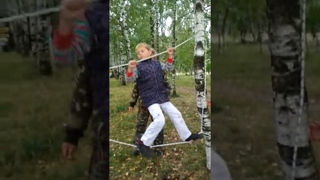 Верёвочный аттракцион. Полоса препятствий смотреть онлайн