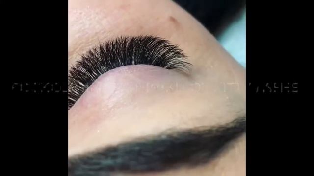 Наращивание ресниц в студии Kitty Lashes смотреть онлайн